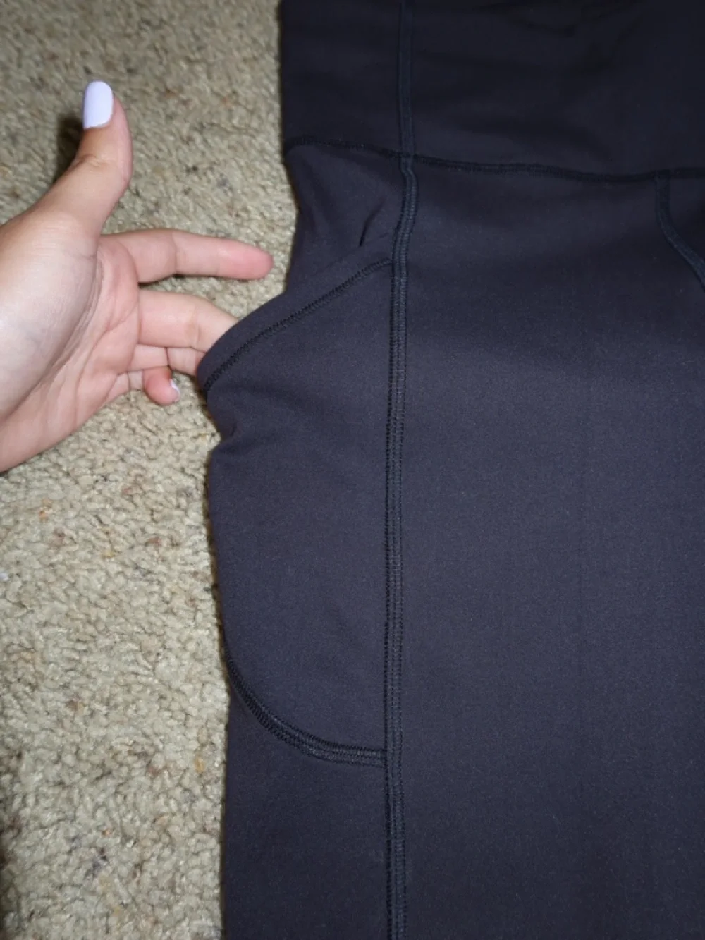 lululemon athletica Black High-Rise Leggings invigorate with pockets - Picture 2 of 4